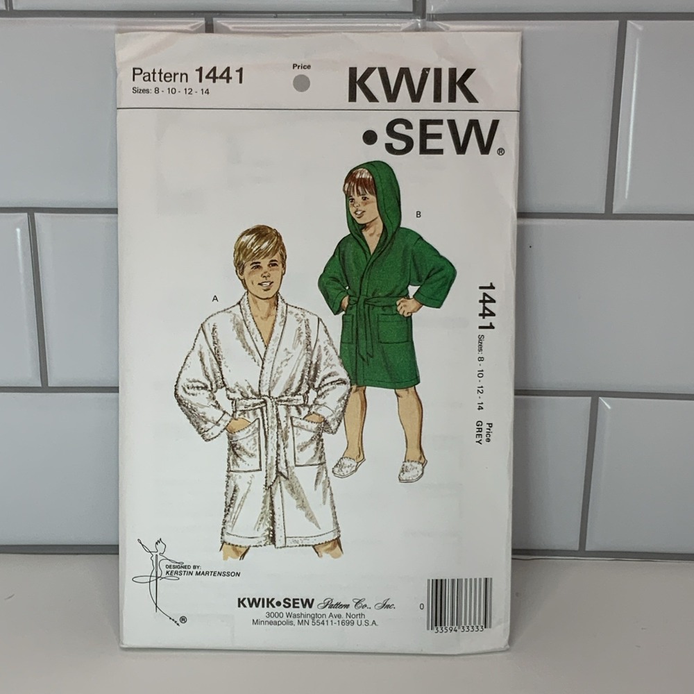 Kwik Sew 1441 Boys Wrap Robe w Hood, Self Belt & Patch Pockets Sz 8-14 Uncut